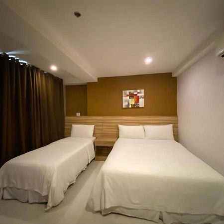 Capital O 820 Guijo Suites Makati Manila Zewnętrze zdjęcie